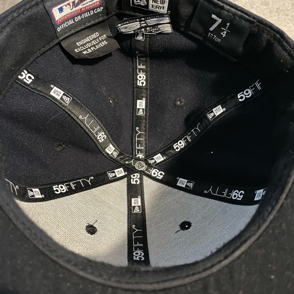 New Era 59Fifty MLB Washington Nationals Hat 7 1/4 - Picture 2 of 2